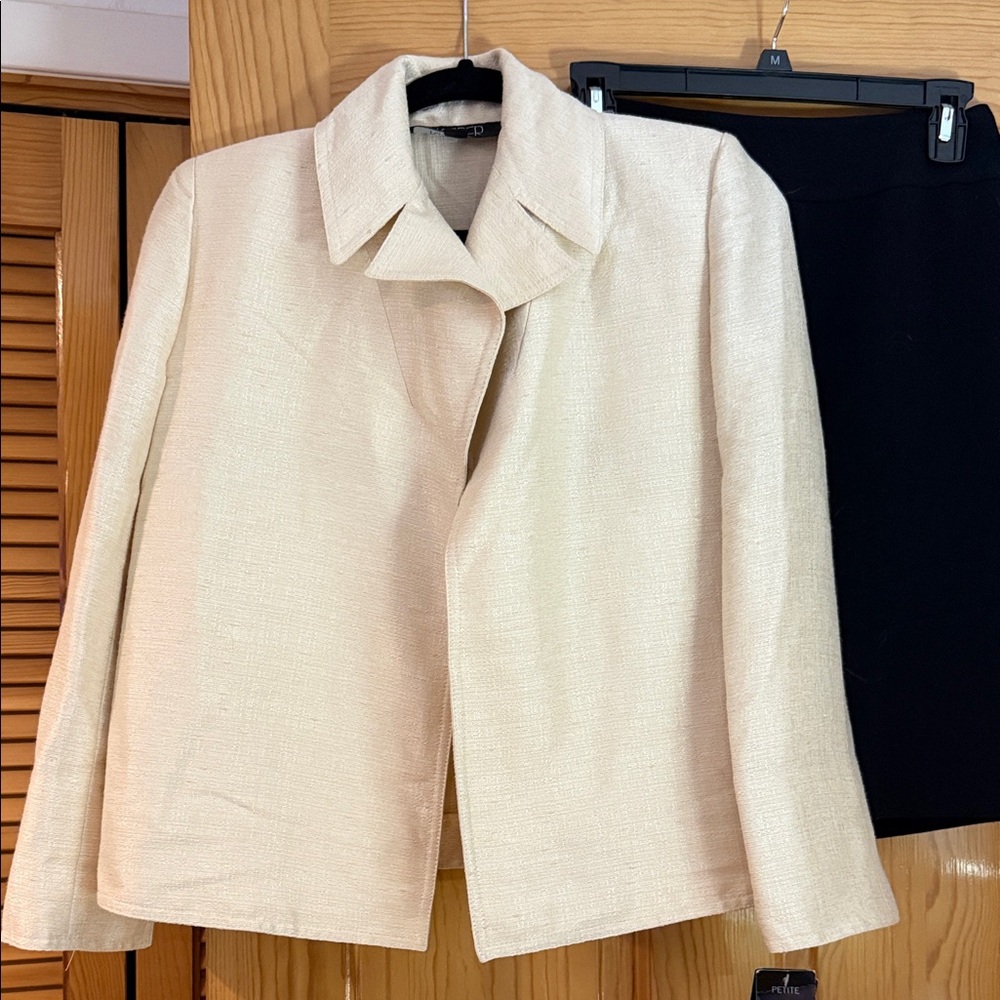 Kasper Cream Textured Collar Blazer